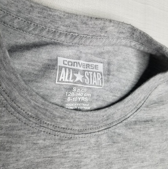 Boys converse Chuck Taylor Tshirt size small - Picture 3 of 3